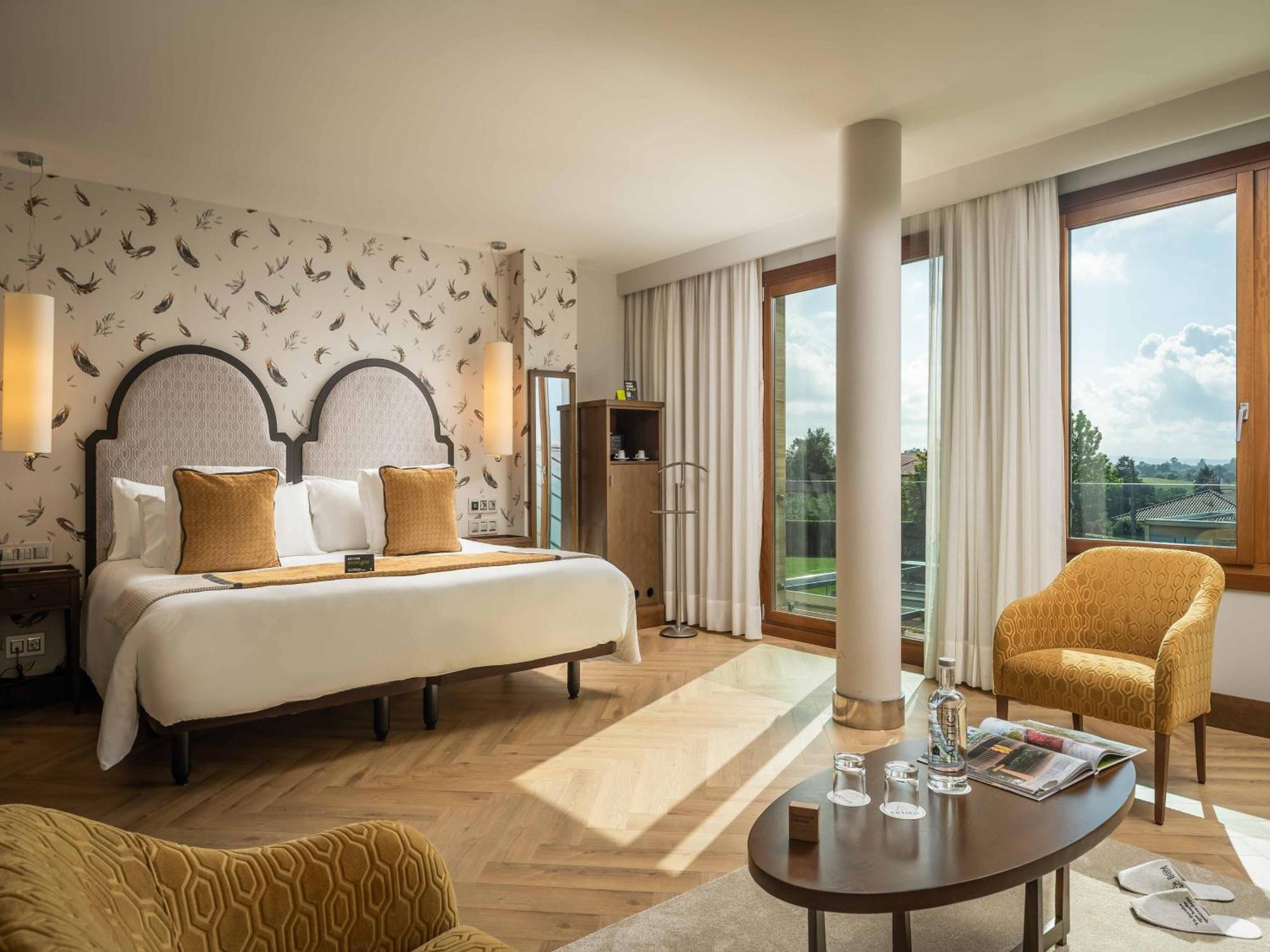 Artiem Asturias Hotel Quintueles Ngoại thất bức ảnh